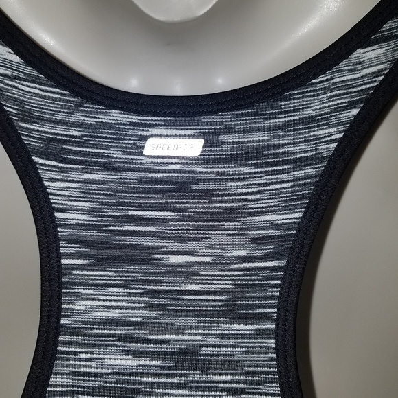 Plus suze tank top - Picture 5 of 6